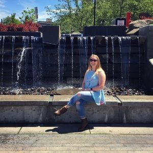 Meet your Posher, Amber